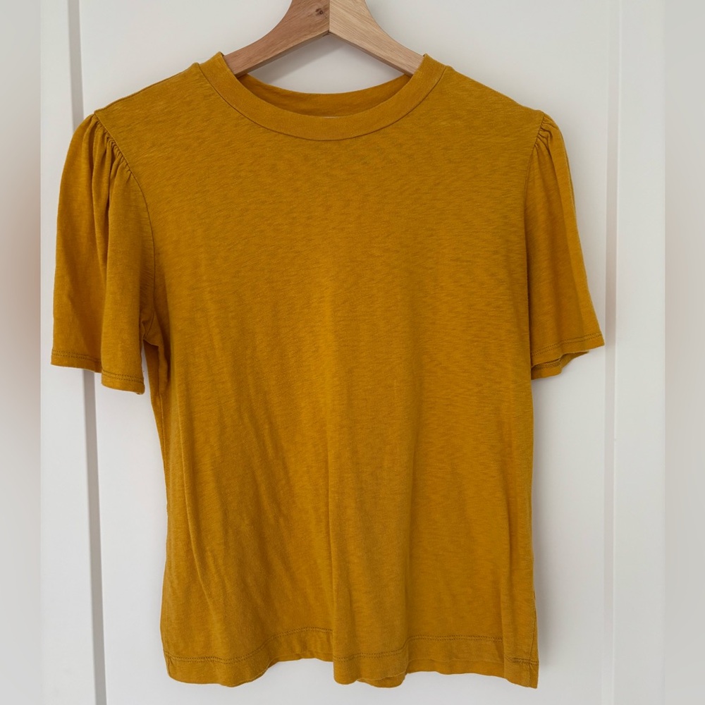 Amour Vert Short Sleeve Tee - Women’s Size Small